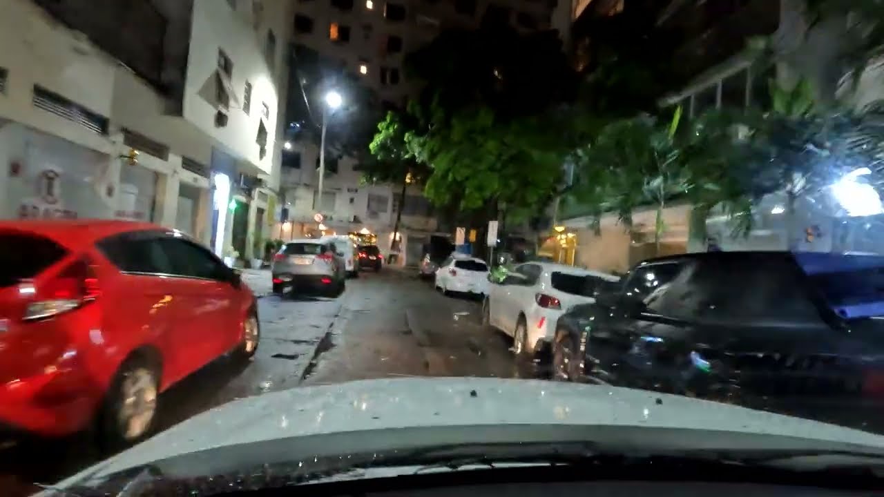 DE CARONA COM O MARIUU NAS RUAS DO RIO por Canal do Mariuu