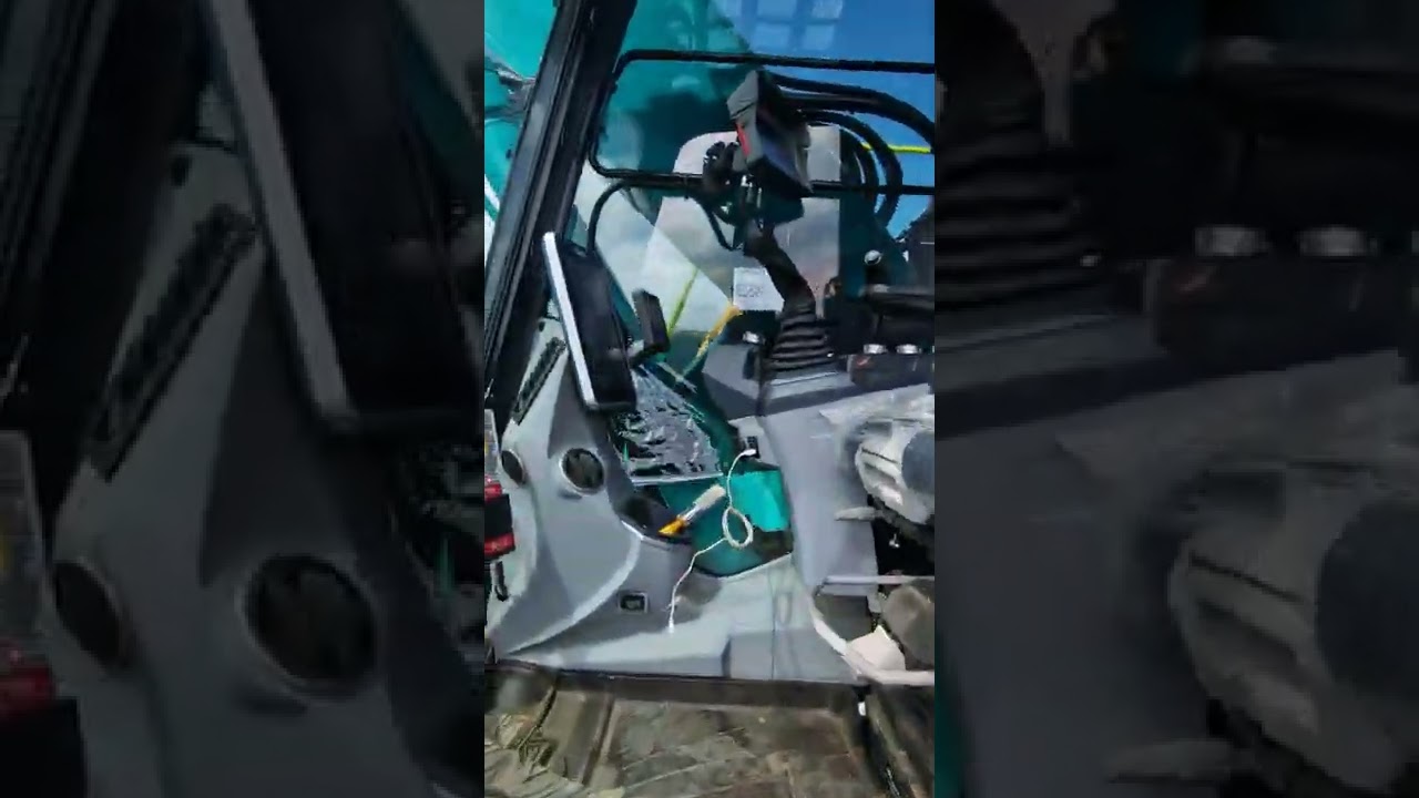 iDig Blade 2 Grade on Kobelco with tilt @ rotation. Precise grade at bucket and Blade