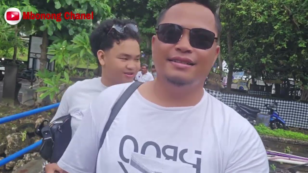 HARI KE 1 DI BALI PART 2. PANTAI PANDAWA.