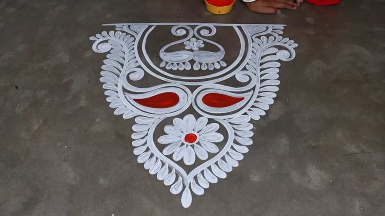 Easy Door Alpona Design for laxmi puja / door side kolam designs / best door alpona design / rangoli