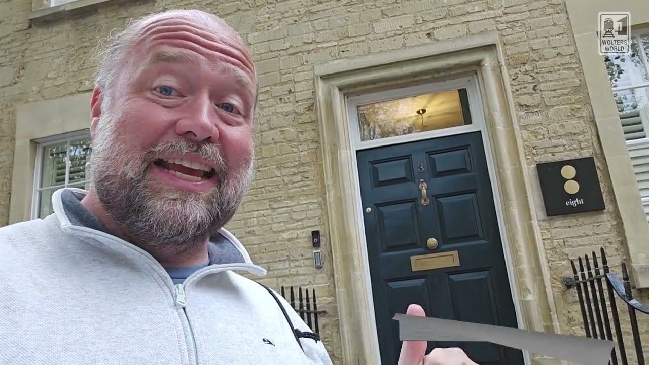 Perfect Hotel Location in Bath - The Eight Boutique Townhouse in Bath Hotel Review