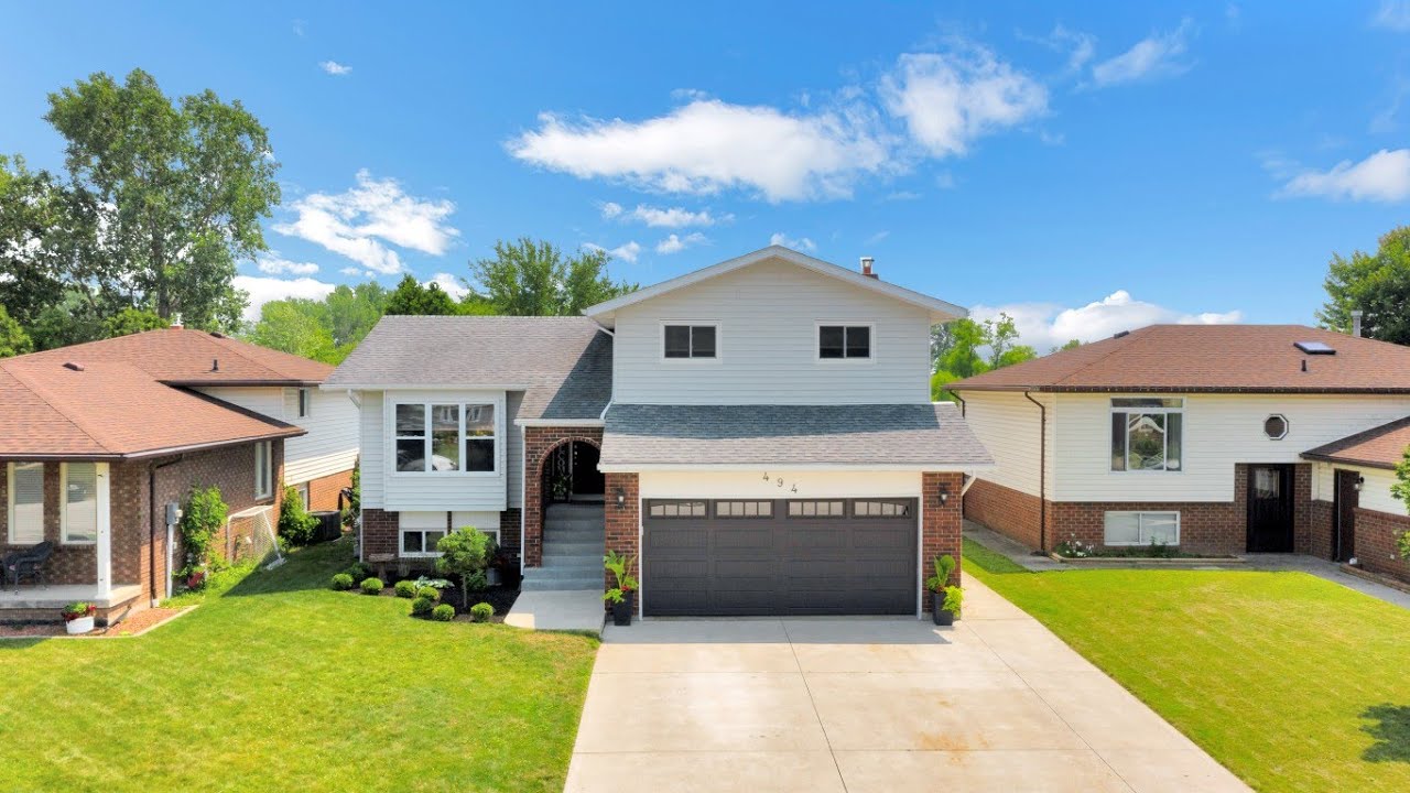 494 Desjardins St, Belle River