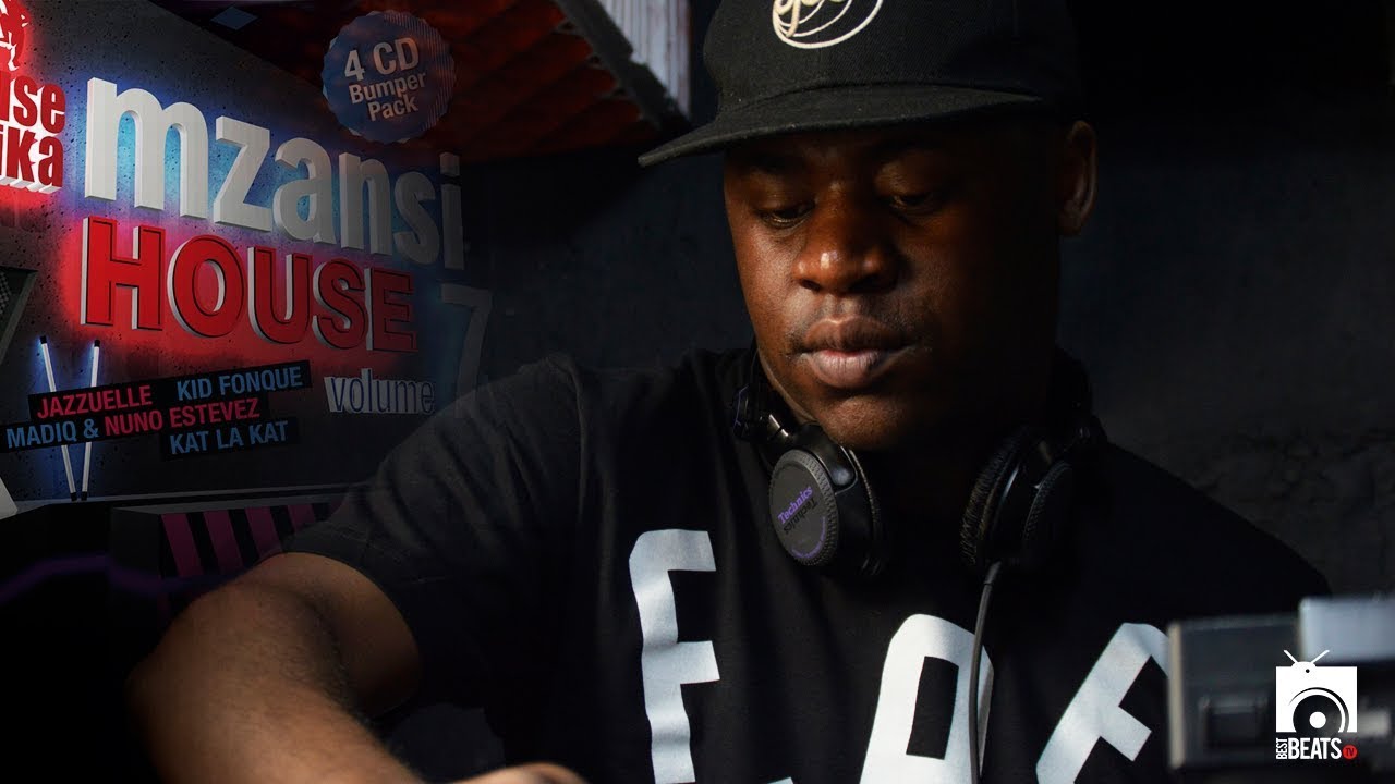 Jazzuelle LIVE with ur #LunchTymMix - #MzansiHouseVol7 Mix!