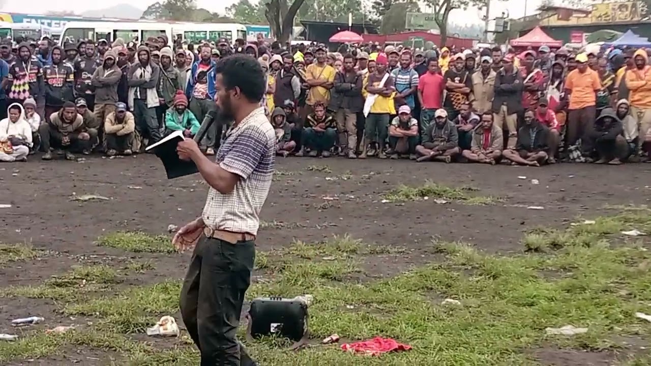 Moses does the clearance through the power of the Holy Spirit here at Goroka 