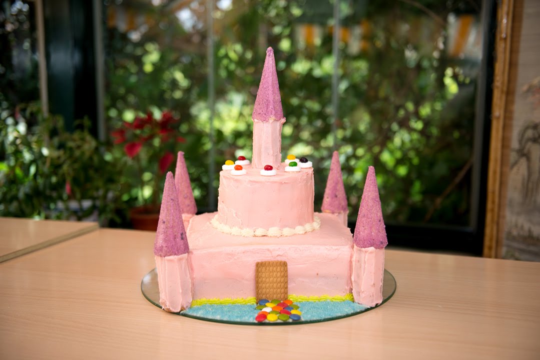 Tarta Castillo Princesa para Fiestas, Cumpleaños o Comuniones