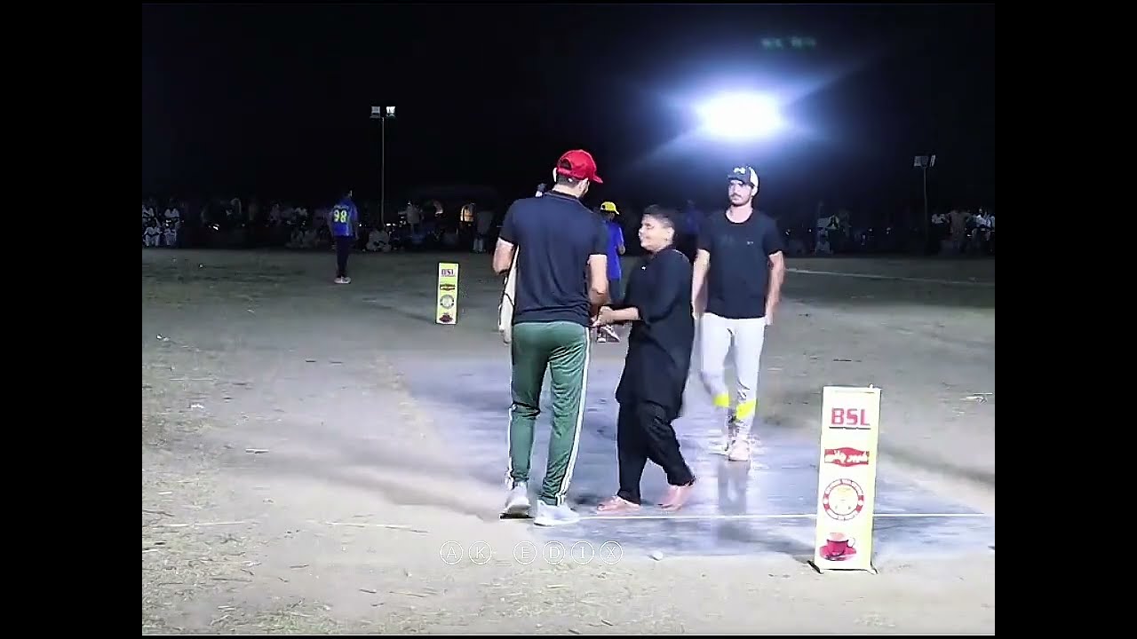 Big match taimour Mirza vs usama Ali #cricket #tapeball 