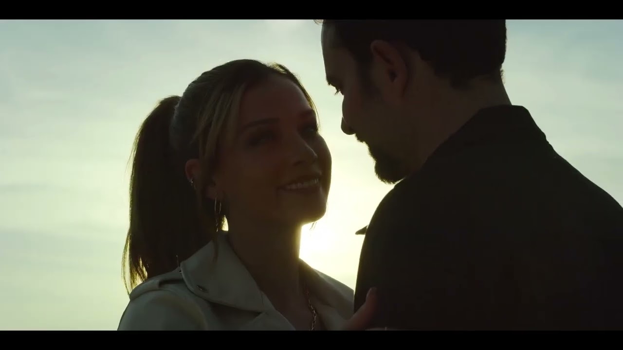 Who Killed Sara Season 3   Kiss Scenes &mdash; Alex and Elisa Manolo Cardona and Carolina Miranda