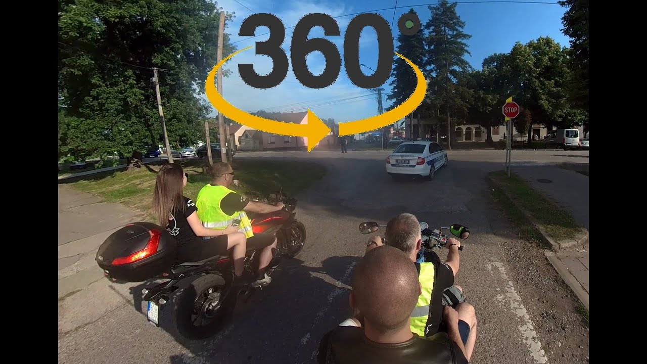 Defile bajkera kroz centar Bogatića - 360 stepeni video snimak