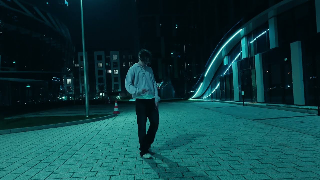 mlody fiszzuuu - touchthesky prod. heff official video