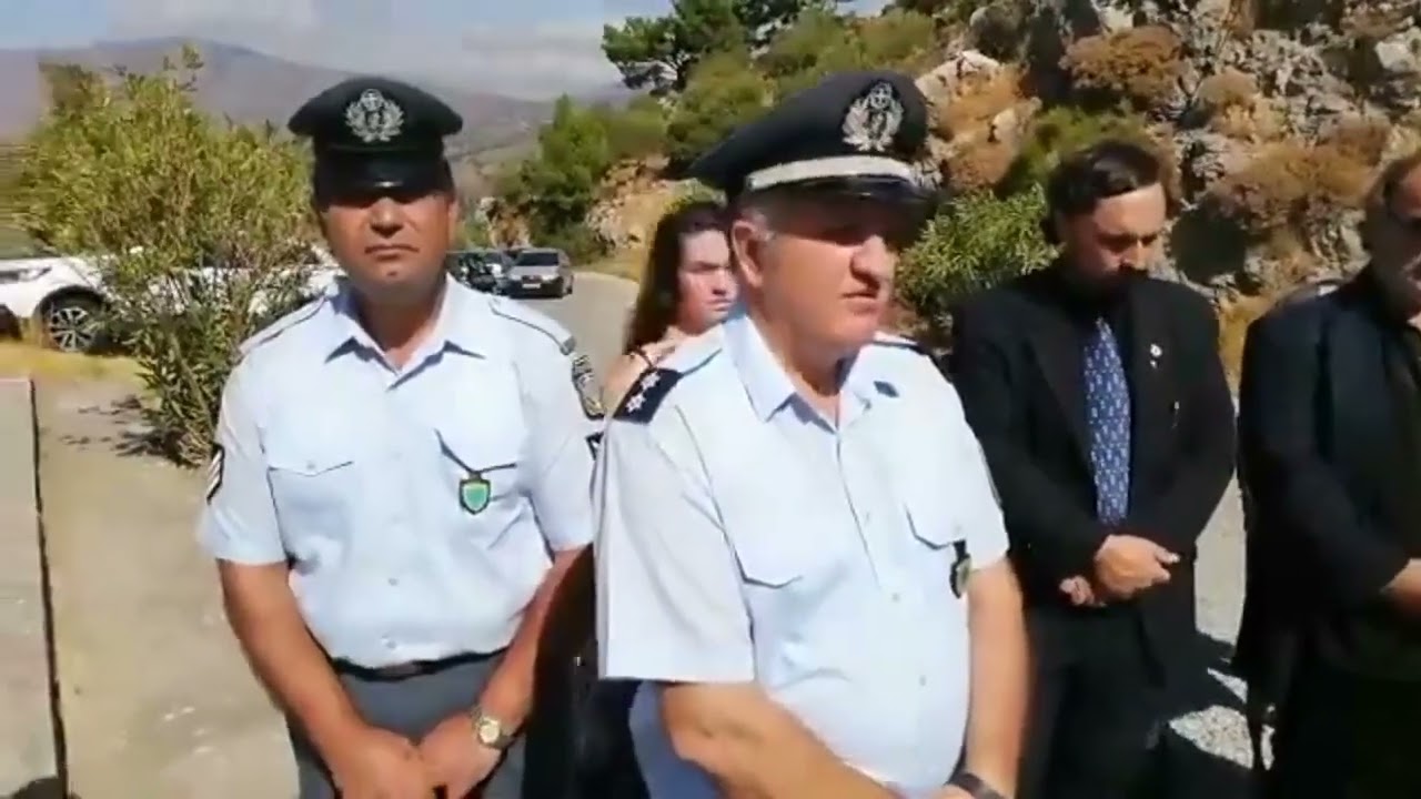 Πολιτιστικός Σύλλογος το Ψηλάφι-Στο Σέλινο κουφοβροντά βρέχει μα βρέχει μπάλες