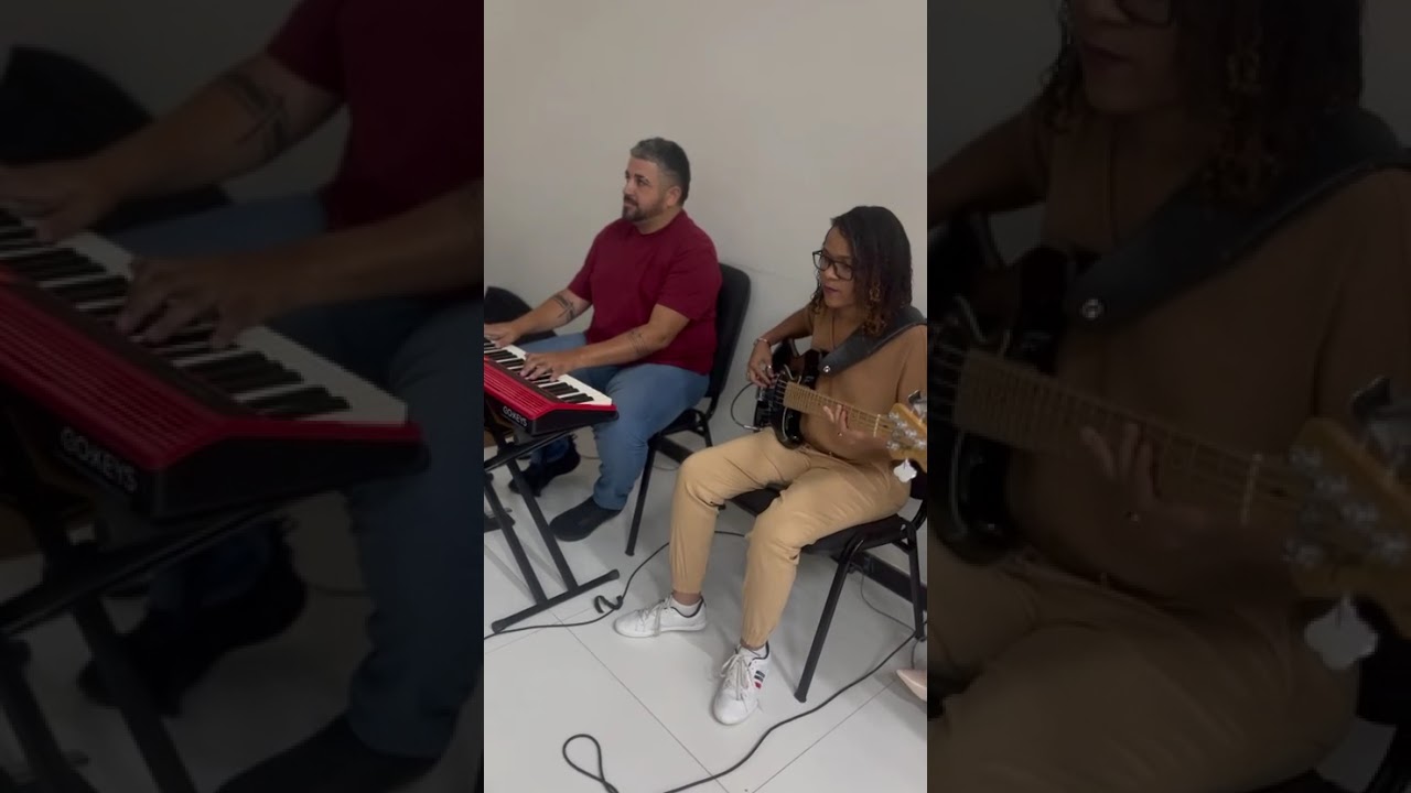 Novo dia - Renascer praise (copyright) obs: Junto com a igreja!!