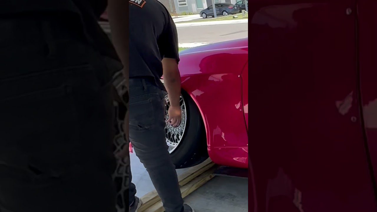 How To Jack Up A Low Car‼️ #bmw #automobile #newtires