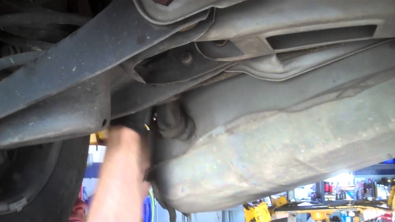 Fuel pump replacement Pontiac Bonneville 1987-1991 Install Remove Replace