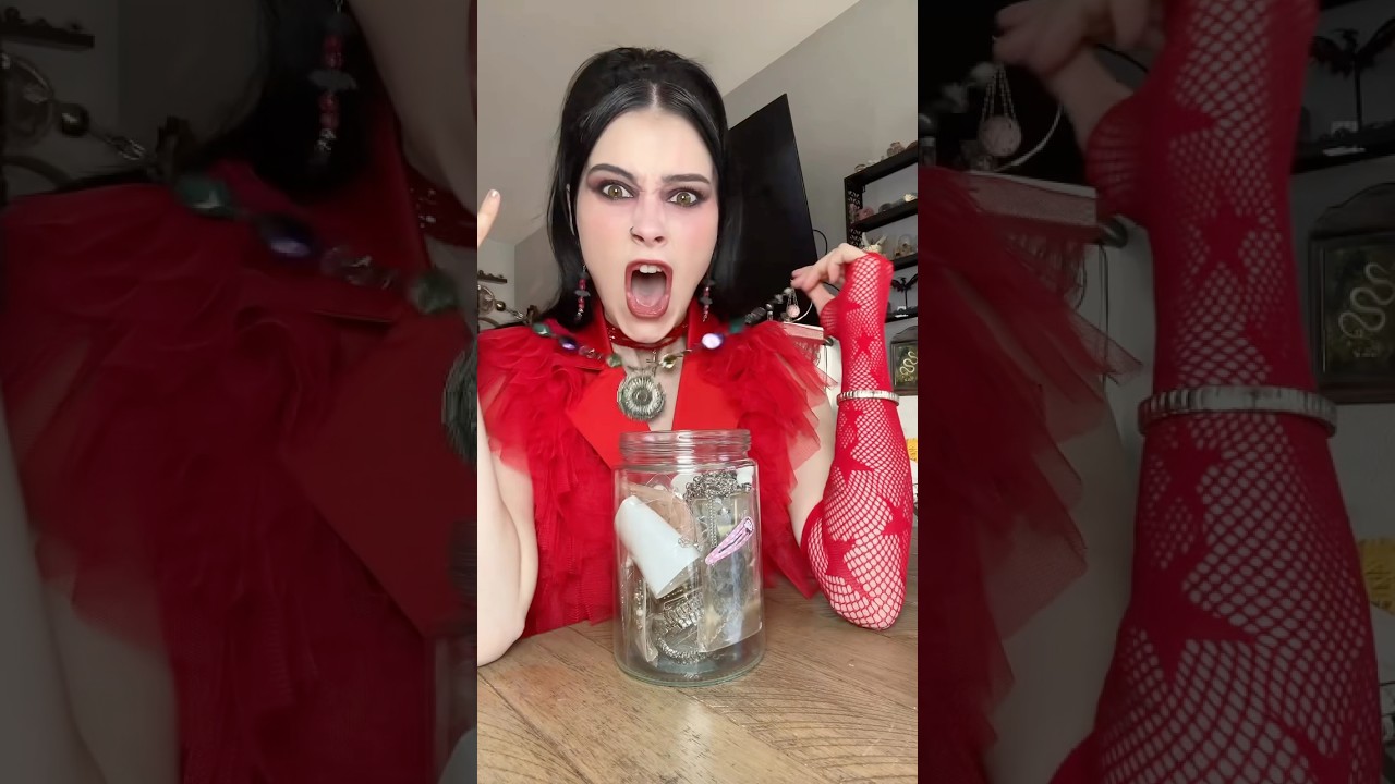 10/10 JEWELRY JAR!! Prt 1 ❤️😍 #unboxing #jewelryjar #jewelry #fypシ #shorts #alttiktok