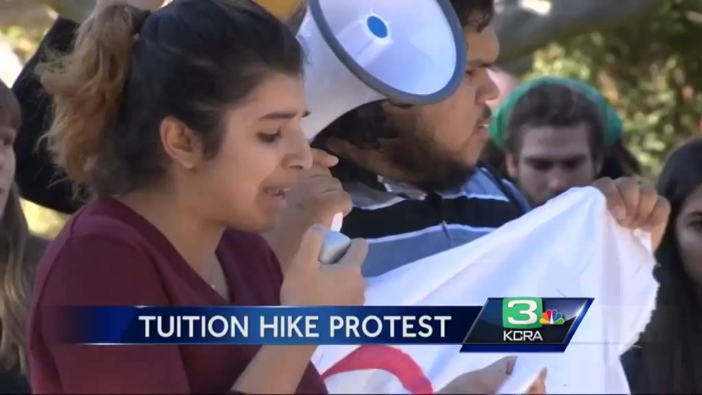 Tuition hike protesters occupy UC Davis building