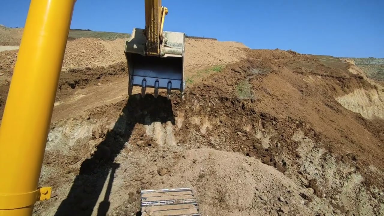 Komatsu PC390 Ekskavatör