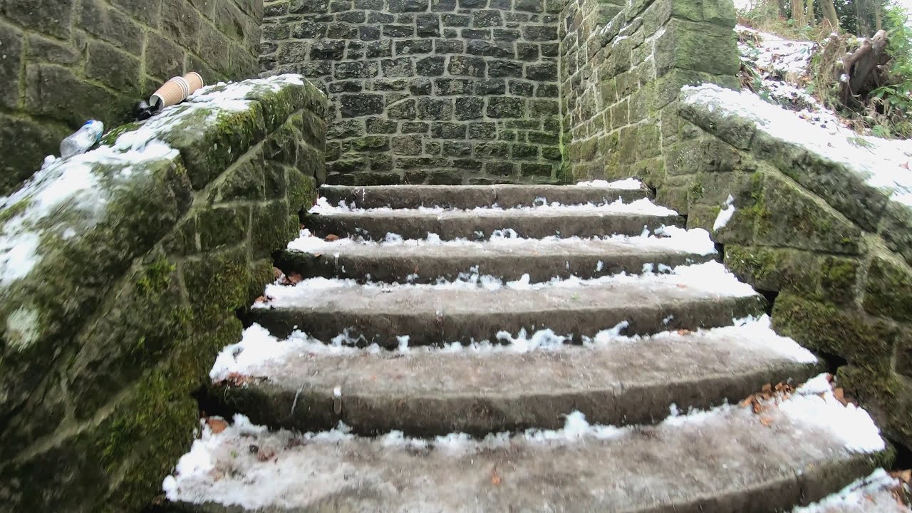 Rivington frosty Terraced gardens Walk to the Pigeon tower