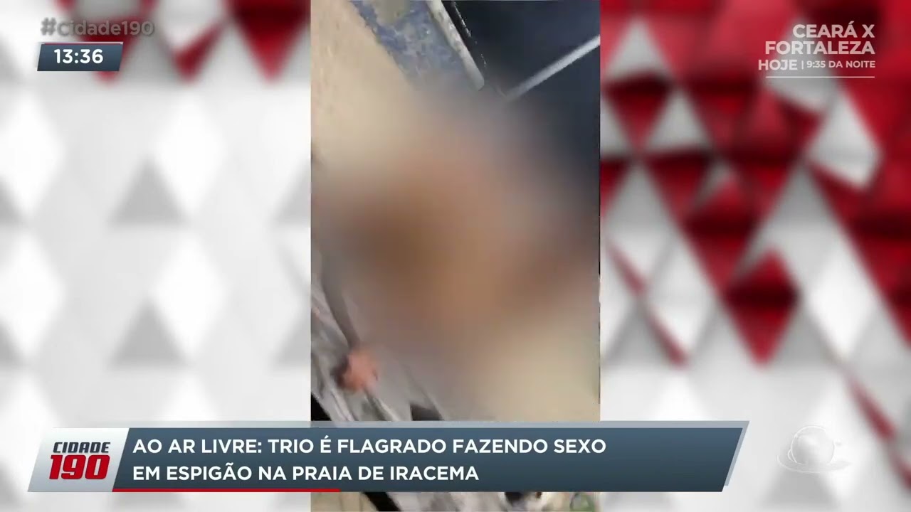 Ao ar livre: trio é flagrado fazendo sexo em espigão na Praia de Iracema
