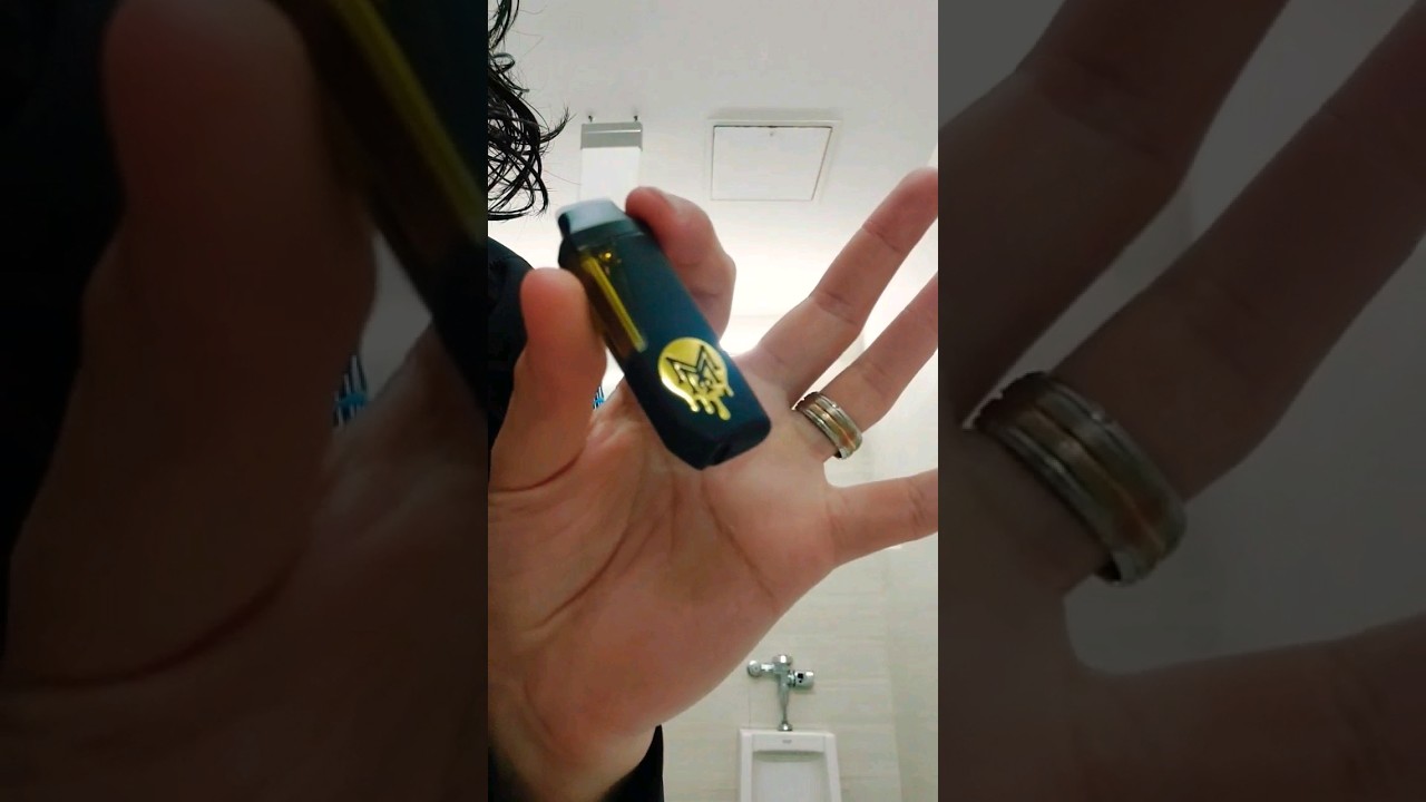 Trying Cali Gas Og by Muha Meds #shorts #shortvideo #review #music #reggae
