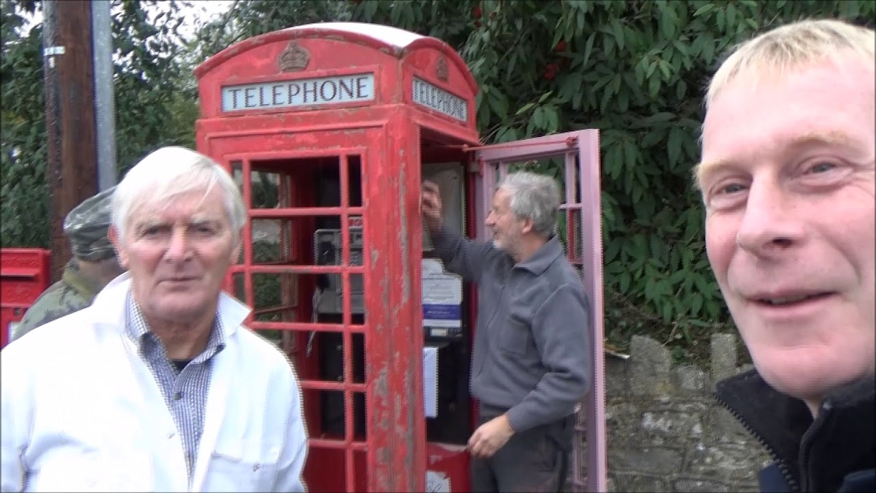 Restoring the village phone box. Part 4.undercoat on