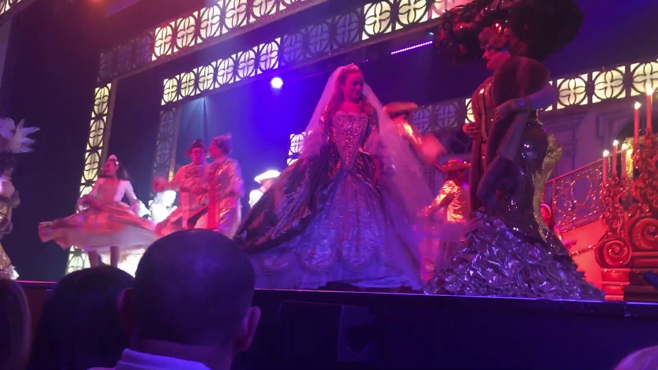 Pantomime 2019 finale dance