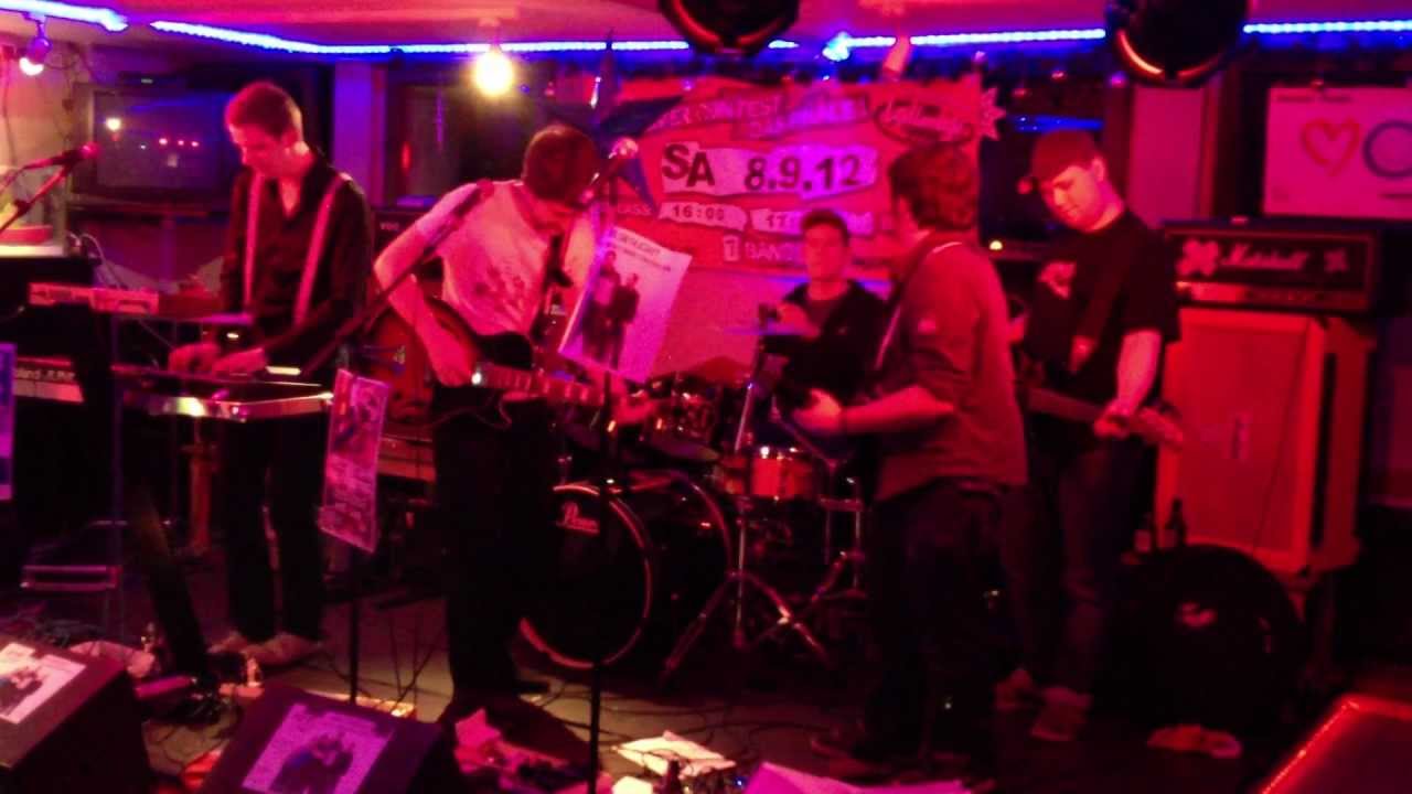 The Sound Pilots - Walt Disney + OUTRO (live beim X-Mas Rock 2011 im Kellefcaf&eacute; Langenfeld)