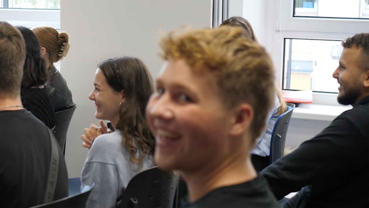 Einblick in die Ausbildung zur Kaufmännischen Assistenz mit dem Schwerpunkt Fremdsprachen
