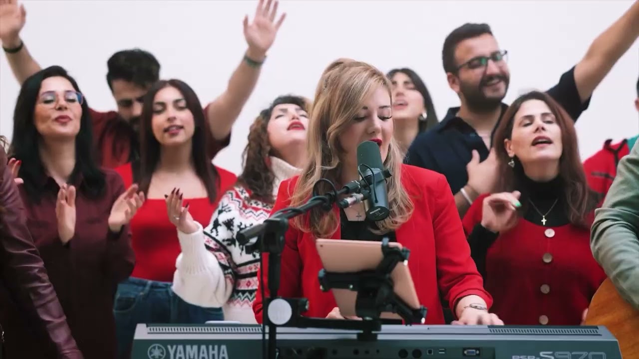 Tavalod yaft Noor Jahan (English subtitles), Farsi Worship Christmas Song LIVE, Darya Music