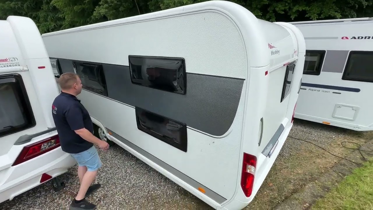 Hobby 650 KMFe De Luxe 2015 - Campingvogn - Hos Damsgaards Caravan Center