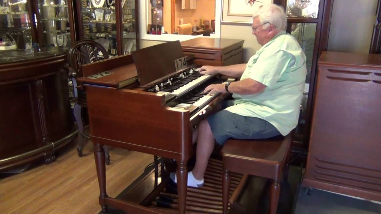 1957 Vintage Hammond B-3 Organ with two Leslie 122 speakers for sale (#174)