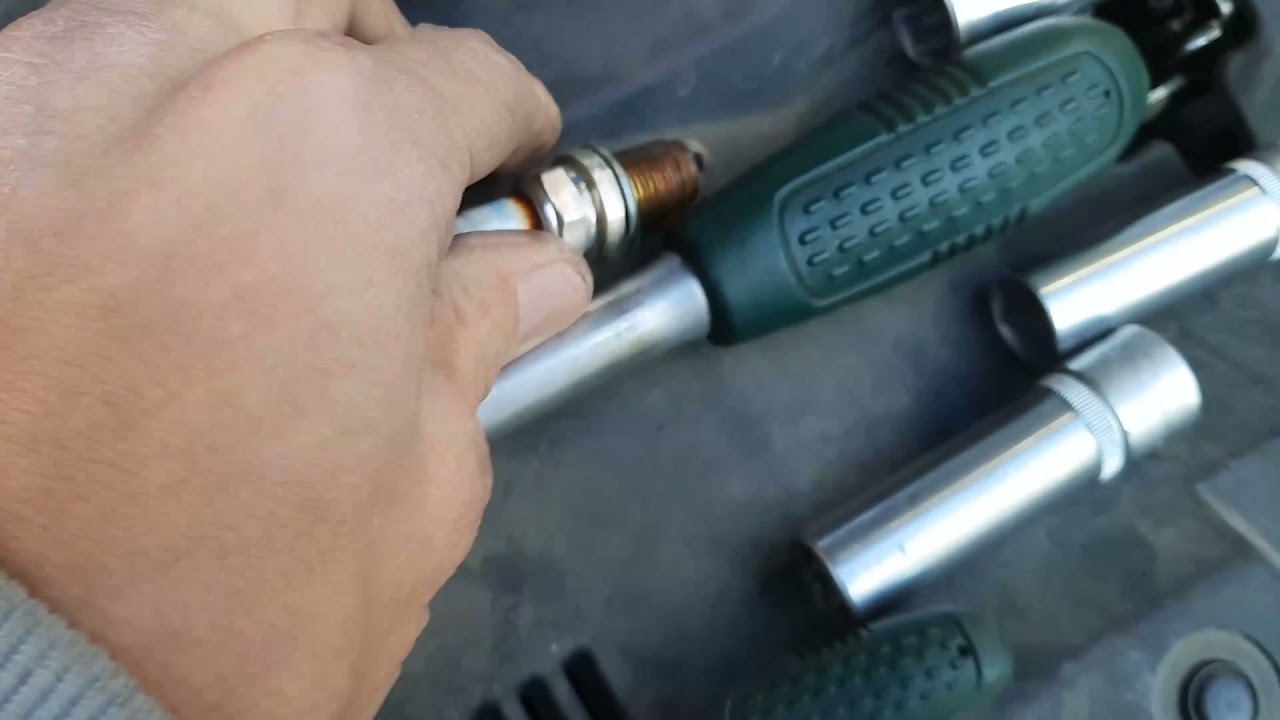 Замена свечей зажигания mitsubishi outlander 3, Mitsubishi outlander 3 spark plug replacement