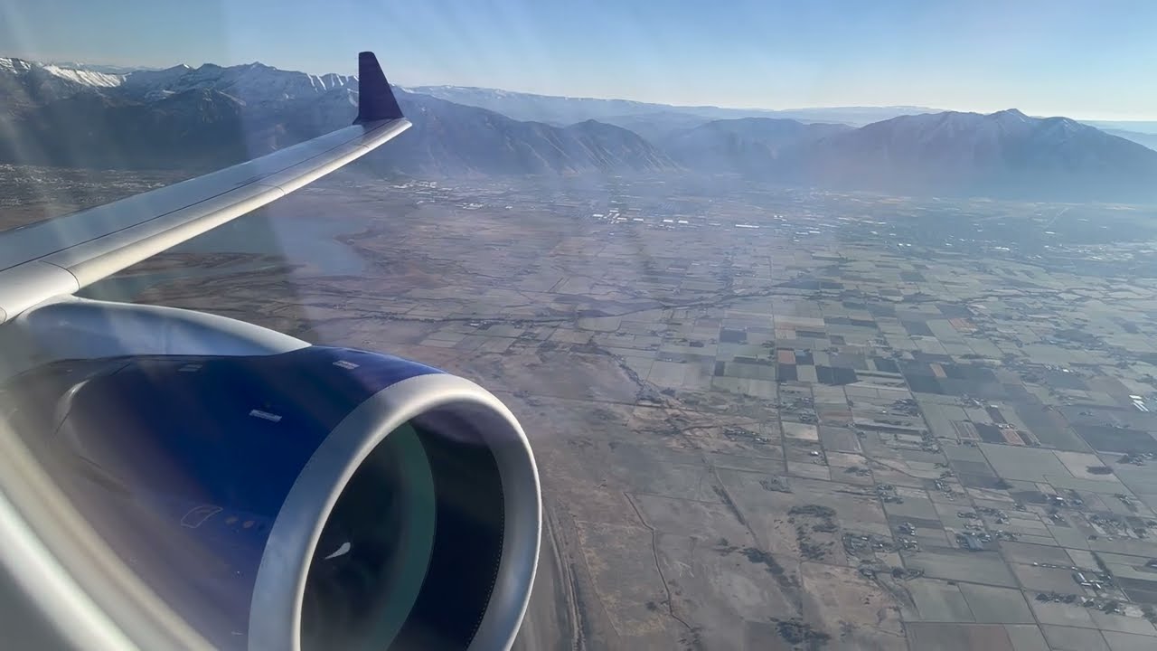 Flight | Provo (PVU) Utah - Las Vegas (LAS) - Breeze Airways - Airbus A220-300 - November 17, 2022