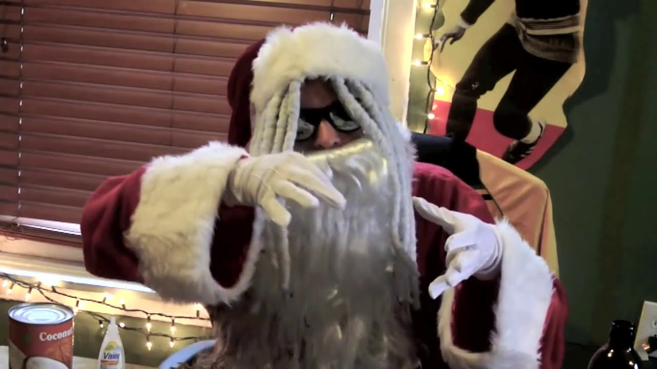 JAMAICAN SANTA 🇯🇲 Alexis Caraba&ntilde;o 🎅🏼 
