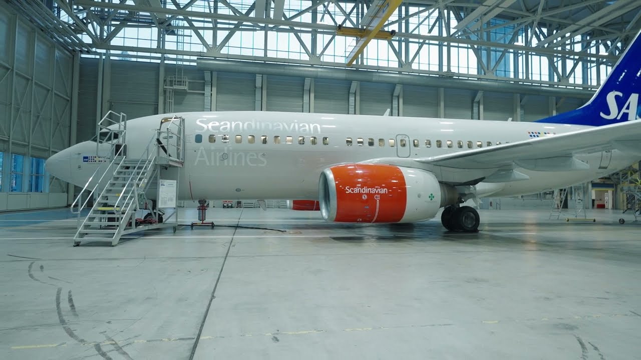 SAS have one very special plane - the Boeing B737 MEDEVAC