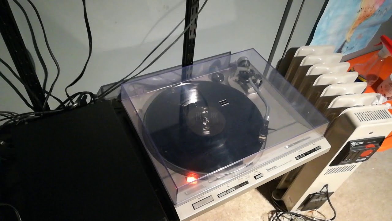 Onix OA21s demonstration with Phono Input