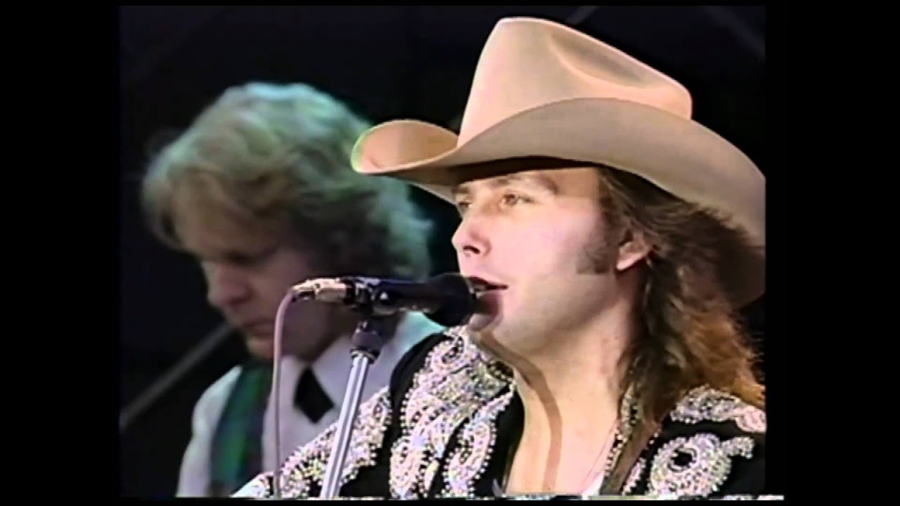 Dwight Yoakam - You're the one