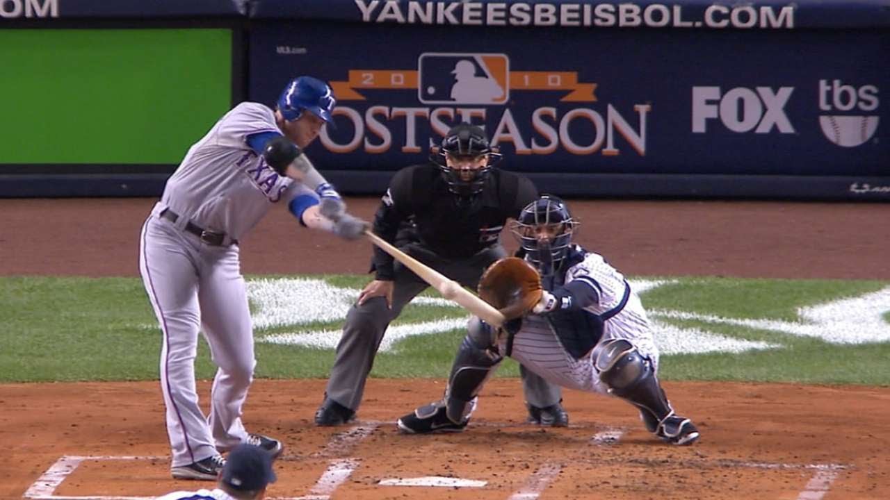 Hamilton hits two-run homer in 2010 ALCS Game 3