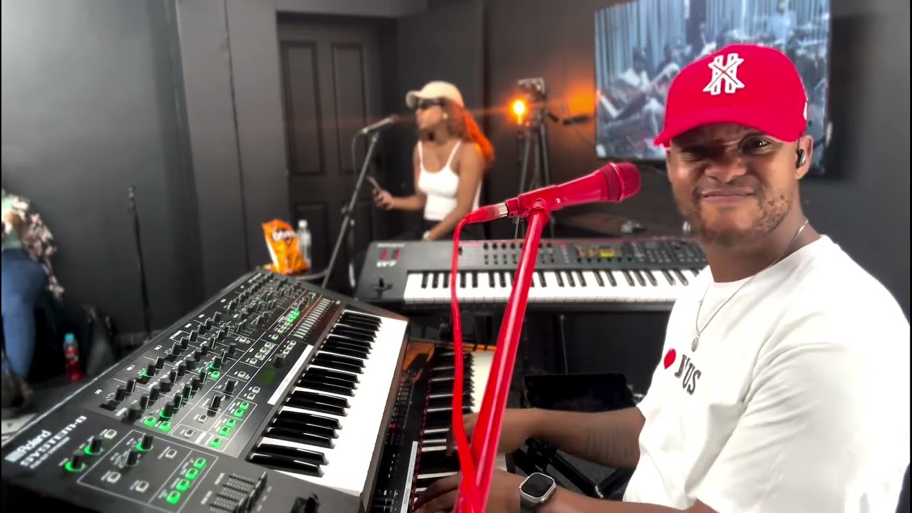 Musa Yende - uMelusi (During a session at Judah music Factory)