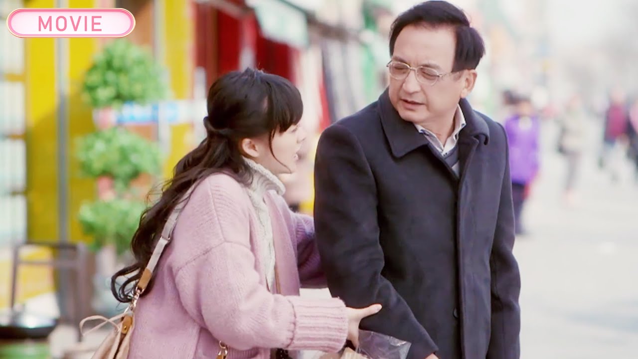 【MOVIE】女孩好心扶老爺爺回家，沒想到他竟是總裁的親爺爺，當眾選她當媳婦！#赵丽颖 #郑凯 #蔡文静 #实习生 #一见钟情 #甜宠 #职场