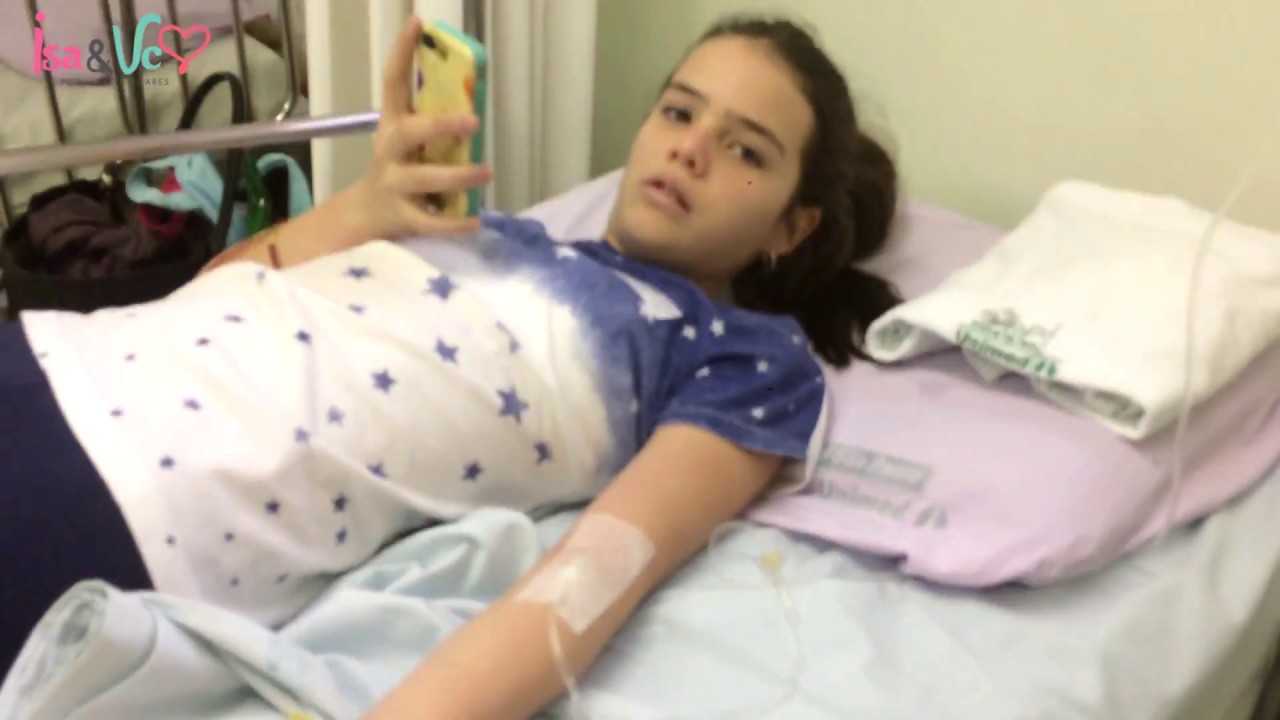 No hospital tomando soro - Me comportei???? Será????? Filmado escondido