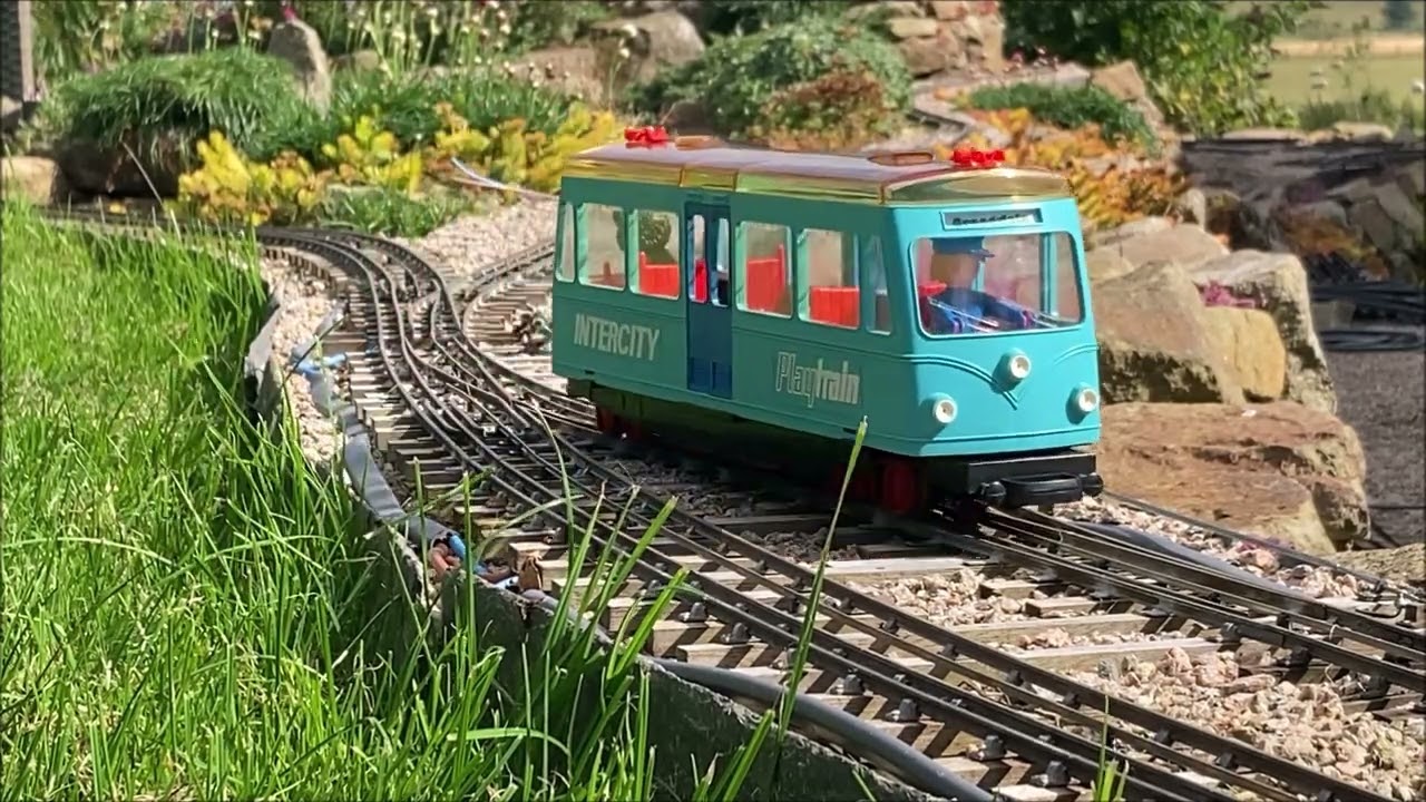 An out & back journey with the 16mm scale Greendale & Brownhill Railbus on our garden railway
