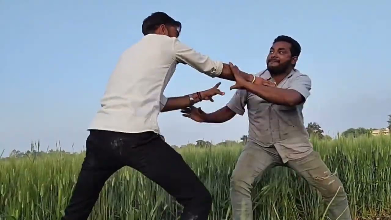 दोस्तों अब आप ही बताओ इसमें गलती किसकी थी कृपया अपना सुझाव कमेंट बॉक्स में अवश्य दे #comedy #funny 
