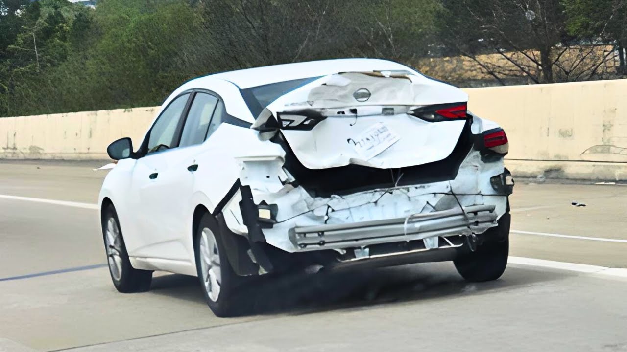 Idiots In Cars 327