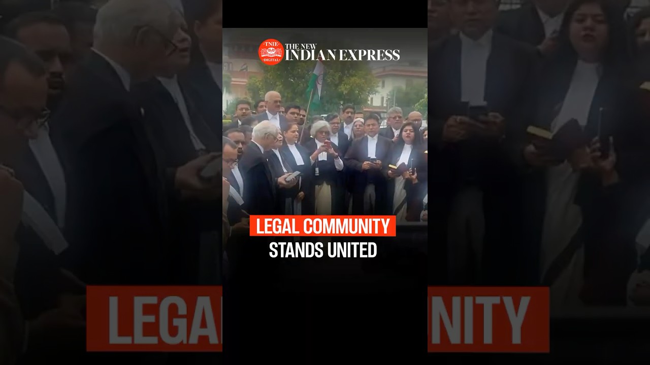 Supreme Court Premises Witness Lawyers' Meeting in Support of Students