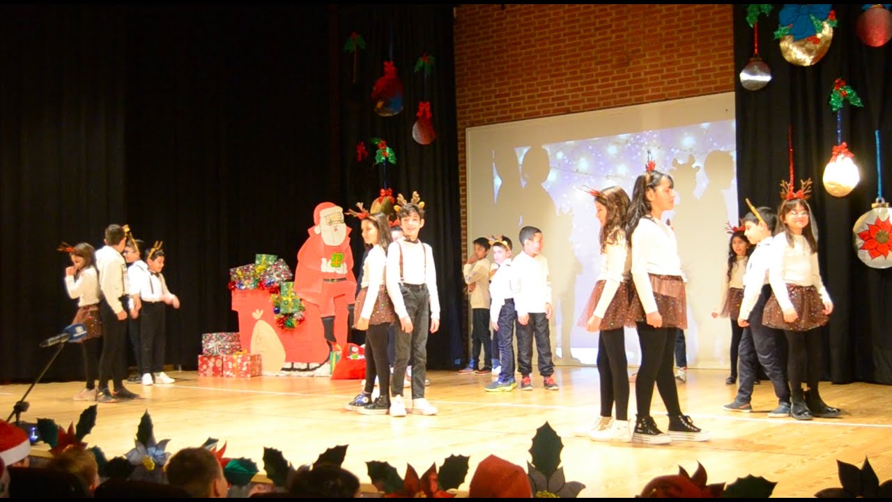 4º B - Festival de Navidad - Run run Rudolph (Kelly Clarkson) -