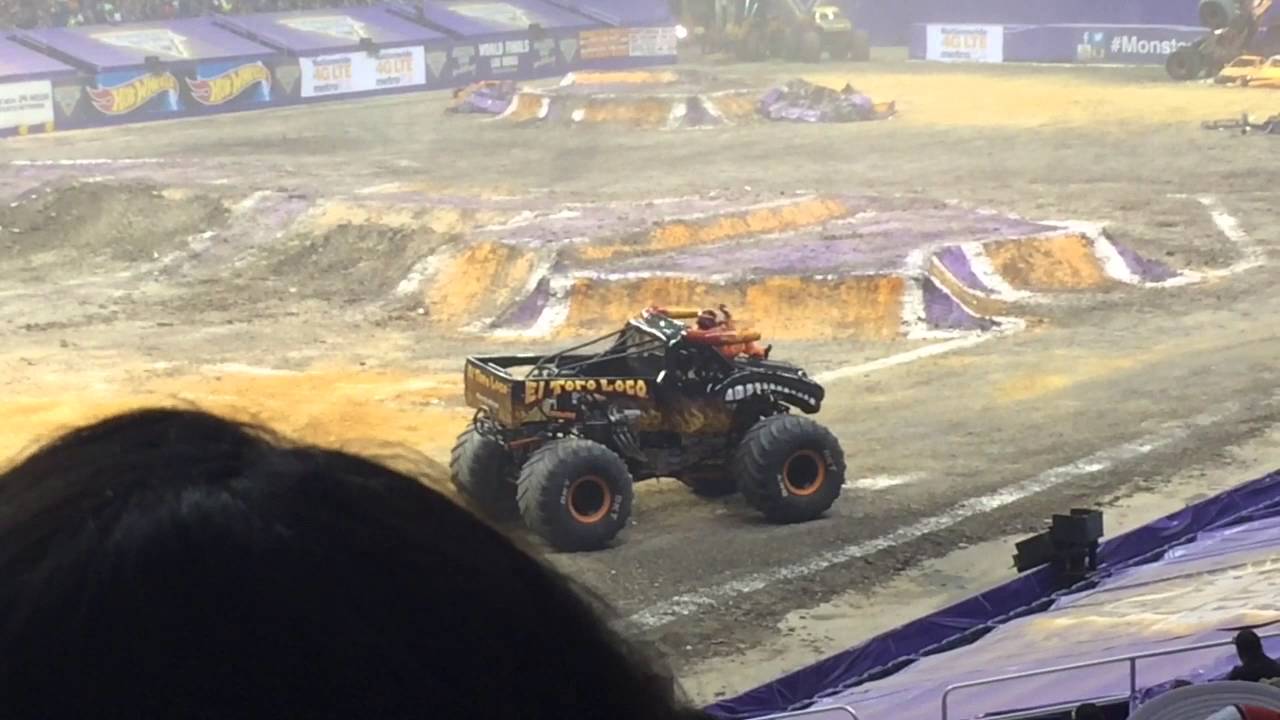 2016 Monster Jam Highlights- San Antonio Alamodome