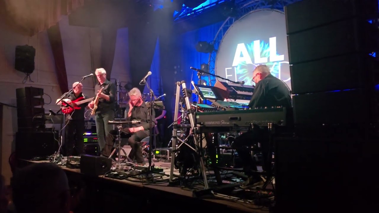 All Floyd start of set. SATURDAY 7th Feb 2026