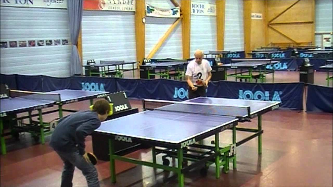 Jacques Secretin au club de tennis de table de la Roche sur Yon