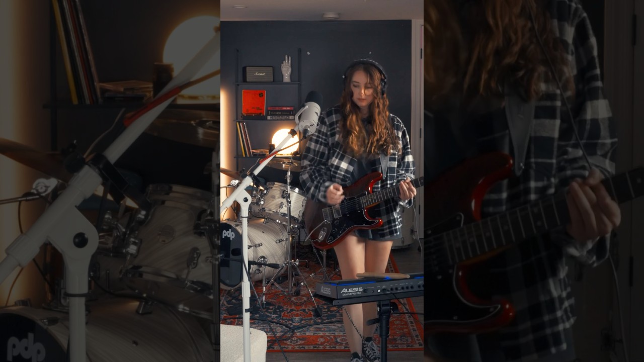 Blurry - Puddle of Mudd 🖤 #youtubemusic #alternativerock #puddleofmudd #blurry #altrockmusic