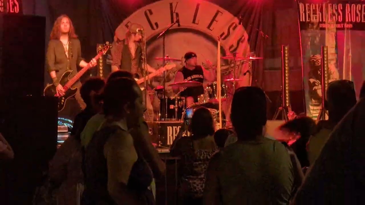 Guns N' Roses Welcome to the Jungle a Reckless Roses zenekar előadásában Marcaliban GP8P 4K60FPS 5XZ